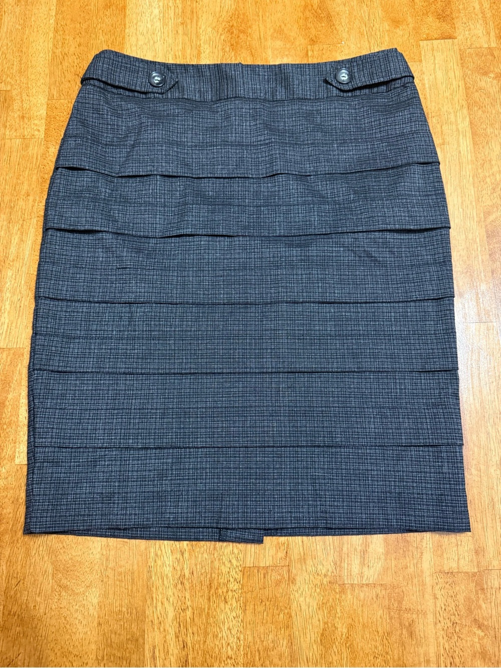 Iz Byer Gray Tiered Pencil Midi Skirt